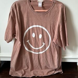 really cute smiley face tee